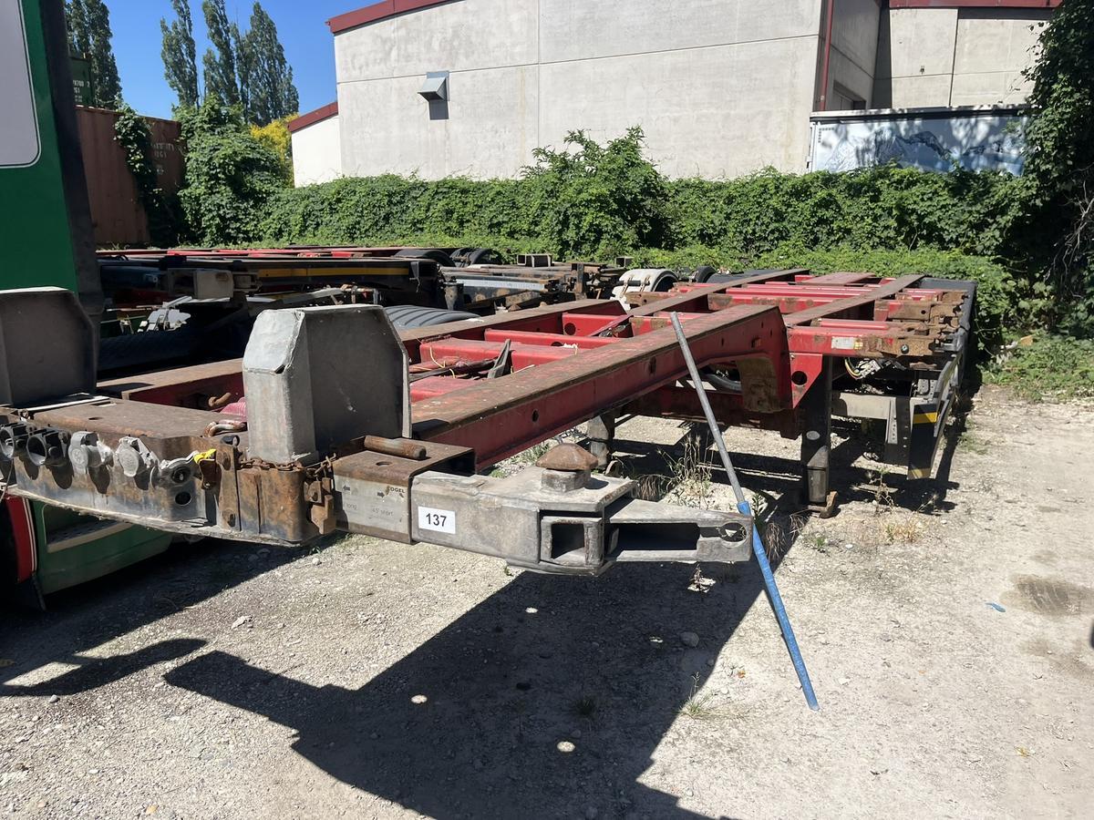 3-Achs-Containerauflieger KÖGEL SWCT 24P 130 AH40 20-45